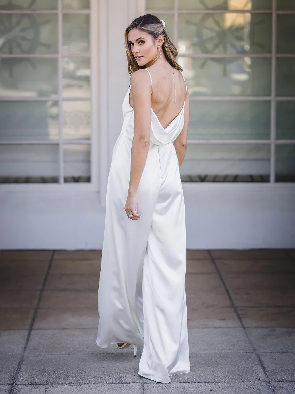 Luxurious fabrics and modern designs for women   Erin